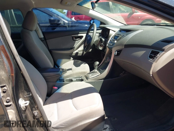 2013 Hyundai Elantra GLS z VIN 5NPDH4AE4DH440405, wystawiony jako IAAI lot #41901236 z przebiegiem 122 375 mil mil oraz . Historia ofert i sprzedaży dostępna na DreamBid. Obrazek 5.