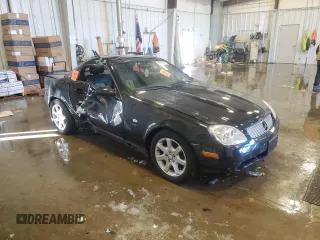 2000 Mercedes-Benz SLK 230 Kompressor with VIN WDBKK47F2YF154303, listed as a Copart auction lot 45880395 with Not provided miles and Non repairable. Bid and sale history available at DreamBid. Image 4.