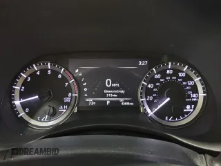 2023 Toyota Highlander L z VIN 5TDKDRAHXPS505296, wystawiony jako Copart lot #55535035 z przebiegiem 42 600 mil mil oraz Czysty tytuł • Clean title. Historia ofert i sprzedaży dostępna na DreamBid. Obrazek 9.