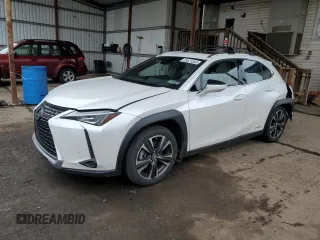 2020 Lexus UX with VIN JTHP9JBH1L2029527, listed as a Copart auction lot 39521583 with 9,093 mi miles. Bid and sale history available at carsss.com. Image 1.