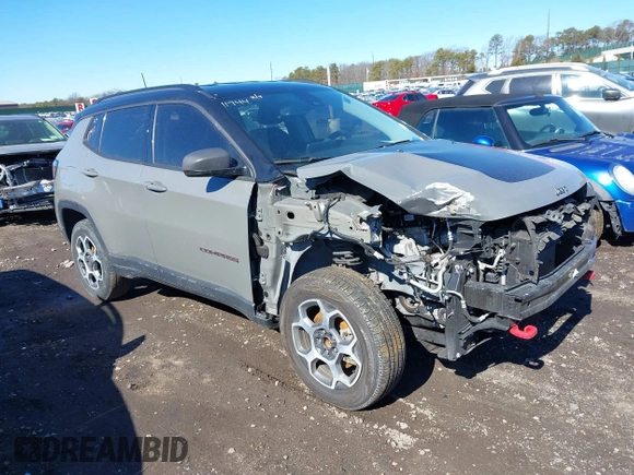 2022 Jeep Compass Trailhawk with VIN 3C4NJDDB4NT136213, listed as a IAAI auction lot 41689612 with 50,091 mi miles and . Bid and sale history available at DreamBid. Image 1.