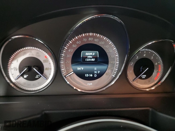 2014 Mercedes-Benz GLK 350 with VIN WDCGG5HB8EG332290, listed as a Copart auction lot 48495315 with 123,180 mi miles and Salvage Title. Bid and sale history available at carsss.com. Image 9.