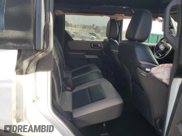 2022 Ford Bronco с VIN 1FMEE5DP6NLB41068, выставлен на аукционе Copart как лот 50778505 с пробегом 70 431 миль миль и Списание • Salvage title. История ставок и продаж доступна на DreamBid. Изображение 10.