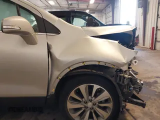 2019 Buick Encore Preferred with VIN KL4CJESB7KB808563, listed as a IAAI auction lot 41428332 with 68,886 mi miles. Bid and sale history available at carsss.com. Image 19.
