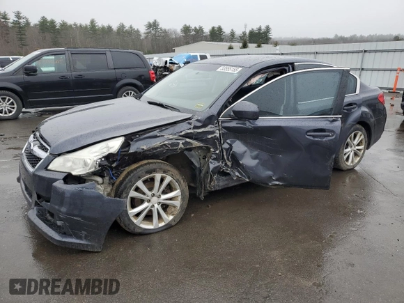 2013 Subaru Legacy Premium z VIN 4S3BMBC60D3044657, wystawiony jako Copart lot #53555155 z przebiegiem 225 681 mil mil oraz Szkoda całkowita • Salvage title. Historia ofert i sprzedaży dostępna na DreamBid. Obrazek 1.