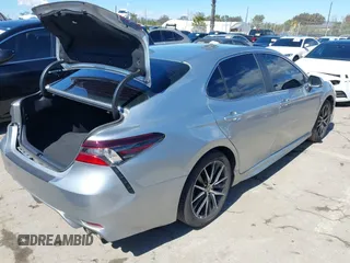 2023 Toyota Camry SE z VIN 4T1T11AK0PU833313, wystawiony jako IAAI lot #41743288 z przebiegiem 25 195 mil mil oraz . Historia ofert i sprzedaży dostępna na DreamBid. Obrazek 4.
