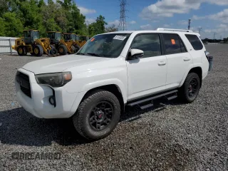 2018 Toyota 4Runner SR5 with VIN JTEBU5JRXJ5500352, listed as a Copart auction lot 51120335 with Not Provided miles and Salvage Title. Bid and sale history available at DreamBid. Image 1.