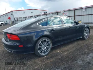 2014 Audi A7 3.0 Prestige with VIN WAU2GAFC4EN128180, listed as a IAAI auction lot 41835508 with 81,265 mi miles. Bid and sale history available at carsss.com. Image 4.