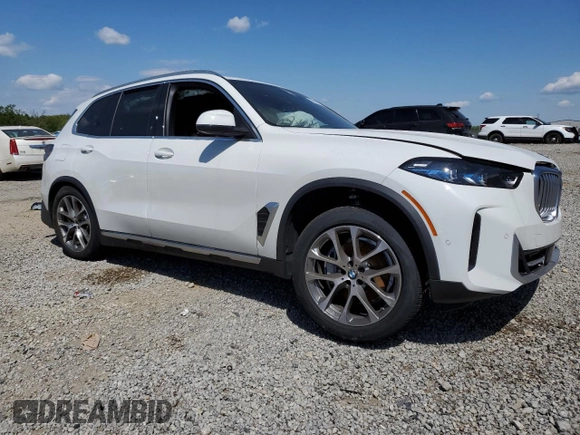 2025 BMW X5 sDrive40i with VIN 5UX13EU06S9Z39038, listed as a Copart auction lot 52816275 with Not provided miles and Salvage title. Bid and sale history available at DreamBid. Image 4.