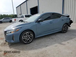 2024 Nissan Sentra SR z VIN 3N1AB8DV0RY358384, wystawiony jako Copart lot #55719145 z przebiegiem 3 132 mil mil oraz Szkoda całkowita • Salvage title. Historia ofert i sprzedaży dostępna na DreamBid. Obrazek 1.