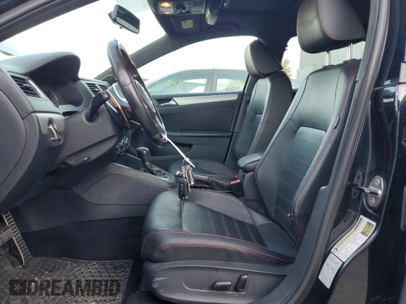 2013 Volkswagen Jetta GLI Autobahn с VIN 3VW467AJXDM234212, выставлен на аукционе Copart как лот 87374954 с пробегом 276 934 миль миль и Списание • Salvage title. История ставок и продаж доступна на DreamBid. Изображение 7.