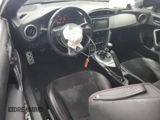 2013 Subaru BRZ Limited с VIN JF1ZCAC19D1613717, выставлен на аукционе Copart как лот 55615665 с пробегом 102 491 миль миль и Списание • Salvage title. История ставок и продаж доступна на DreamBid. Изображение 8.