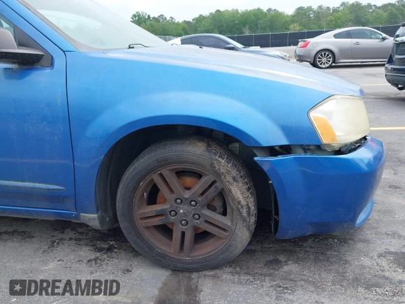 2008 Dodge Avenger SXT with VIN 1B3LC56KX8N153270, listed as a IAAI auction lot 42083183 with 158,573 mi miles. Bid and sale history available at carsss.com. Image 12.