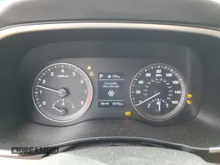 2019 Hyundai Tucson Limited z VIN KM8J3CAL1KU037698, wystawiony jako Copart lot #50424715 z przebiegiem 60 162 mil mil oraz Szkoda całkowita • Salvage title. Historia ofert i sprzedaży dostępna na DreamBid. Obrazek 9.