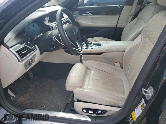 2019 BMW 7 Series 750i xDrive with VIN WBA7F2C58KB239624, listed as a Copart auction lot 53781025 with 87,894 mi miles and Salvage title. Bid and sale history available at DreamBid. Image 7.