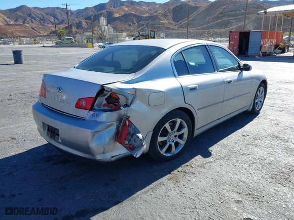 2005 Infiniti G35 Sedan with VIN JNKCV51E35M213691, listed as a IAAI auction lot 41033610 with NaN miles. Bid and sale history available at carsss.com. Image 4.