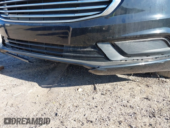 2018 Ford Fusion SE with VIN 3FA6P0HD4JR166915, listed as a IAAI auction lot 42043918 with 67,337 mi miles. Bid and sale history available at carsss.com. Image 17.