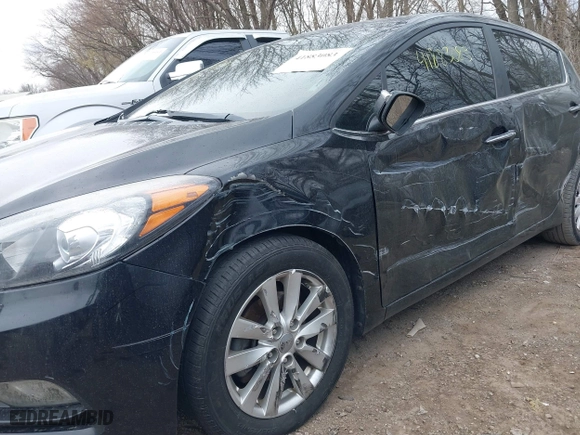 2014 Kia Forte 5-Door EX with VIN KNAFX5A85E5170191, listed as a IAAI auction lot 41883083 with 155,889 mi miles. Bid and sale history available at carsss.com. Image 6.