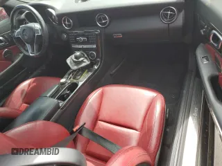 2014 Mercedes-Benz SLK 350 z VIN WDDPK5HA6EF091935, wystawiony jako Copart lot #62969735 z przebiegiem 72 049 mil mil oraz Szkoda całkowita • Salvage title. Historia ofert i sprzedaży dostępna na DreamBid. Obrazek 8.