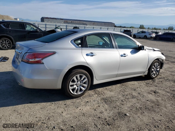 2014 Nissan Altima 2.5 SV with VIN 1N4AL3AP0EC173070, listed as a Copart auction lot 49534635 with 233,070 mi miles and Salvage Title. Bid and sale history available at carsss.com. Image 3.