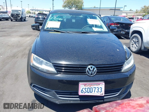 2011 Volkswagen Jetta SE с VIN 3VWDZ7AJ3BM113364, выставлен на аукционе IAAI как лот 42814994 с пробегом 158 685 миль миль и . История ставок и продаж доступна на DreamBid. Изображение 13.