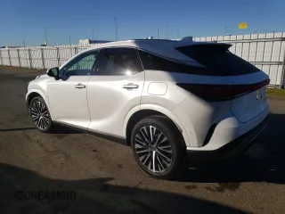 2024 Lexus RX with VIN 2T2BAMCA3RC077963, listed as a Copart auction lot 44000325 with 2,602 mi miles and Salvage Title. Bid and sale history available at carsss.com. Image 2.