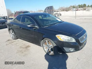 2011 Volvo C70 with VIN YV1672MC1BJ120614, listed as a IAAI auction lot 41495297 with 148,875 mi miles. Bid and sale history available at carsss.com. Image 1.