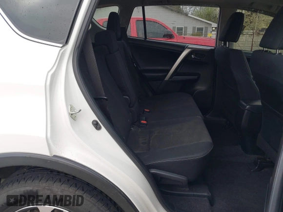 2018 Toyota RAV4 XLE with VIN JTMRFREV9JJ218173, listed as a IAAI auction lot 42037959 with 91,056 mi miles. Bid and sale history available at carsss.com. Image 8.