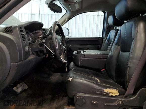 2012 GMC Sierra 1500 SLE z VIN 3GTP2VE77CG125606, wystawiony jako Copart lot #59803135 z przebiegiem 253 679 mil mil oraz Czysty tytuł • Clean title. Historia ofert i sprzedaży dostępna na DreamBid. Obrazek 7.