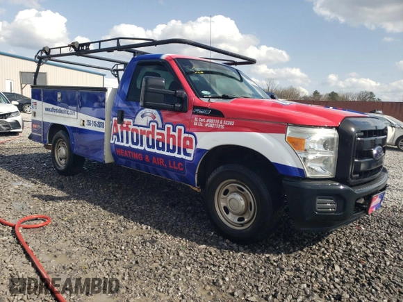 2012 Ford F-250 XL z VIN 1FDBF2A63CEA75803, wystawiony jako Copart lot #48637445 z przebiegiem 118 144 mil mil oraz Szkoda całkowita • Salvage title. Historia ofert i sprzedaży dostępna na DreamBid. Obrazek 4.