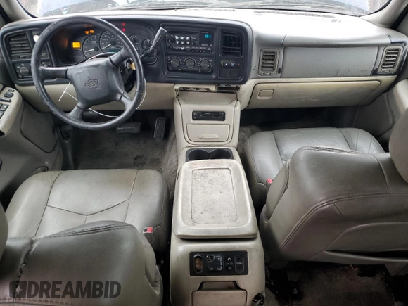 2002 Chevrolet Suburban LT with VIN 3GNEC16T12G241527, listed as a Copart auction lot 86607204 with 250,363 mi miles and Clean Title. Bid and sale history available at carsss.com. Image 8.