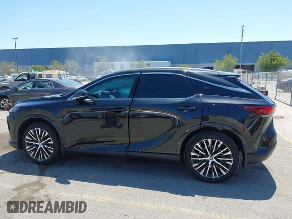 2024 Lexus RX 350h с VIN 2T2BBMCA5RC036537, выставлен на аукционе IAAI как лот 42679066 с пробегом 11 897 миль миль и . История ставок и продаж доступна на DreamBid. Изображение 13.