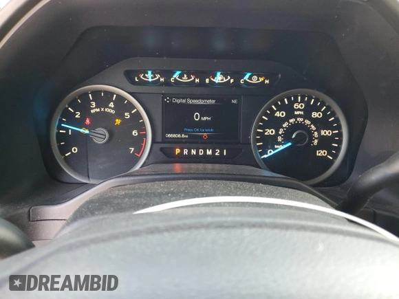 2016 Ford F-150 XL z VIN 1FTEW1CP9GFB81769, wystawiony jako Copart lot #52541245 z przebiegiem 66 808 mil mil oraz Szkoda całkowita • Salvage title. Historia ofert i sprzedaży dostępna na DreamBid. Obrazek 9.