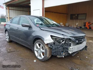2017 Nissan Altima 2.5 SR with VIN 1N4AL3AP8HC227283, listed as a IAAI auction lot 41485809 with 51,317 mi miles. Bid and sale history available at carsss.com. Image 1.