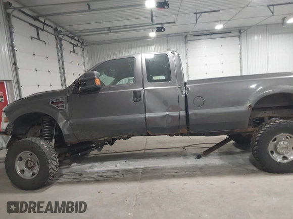 2008 Ford Super Duty F-250 SRW XL with VIN 1FTSX21R08EA75602, listed as a IAAI auction lot 41209751 with 138,517 mi miles. Bid and sale history available at carsss.com. Image 14.