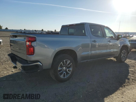 2024 Chevrolet Silverado 1500 LT with VIN 1GCUDDE87RZ136727, listed as a Copart auction lot 73170994 with 31,505 mi miles and Salvage Title. Bid and sale history available at carsss.com. Image 3.