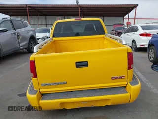 2003 GMC Sonoma SLS with VIN 1GTCS19X938196135, listed as a IAAI auction lot 41528855 with 109,963 mi miles. Bid and sale history available at carsss.com. Image 16.
