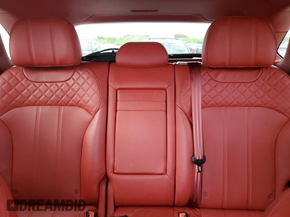 2018 Bentley Bentayga Signature z VIN SJAAC2ZVXJC016875, wystawiony jako Copart lot #56658603 z przebiegiem 44 094 mil mil oraz . Historia ofert i sprzedaży dostępna na DreamBid. Obrazek 10.