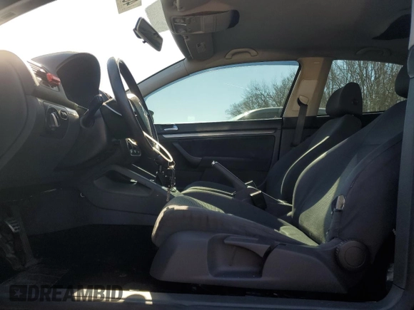 2009 Volkswagen Rabbit S with VIN WVWAB71K59W104212, listed as a Copart auction lot 46642025 with 149,001 mi miles and Salvage title. Bid and sale history available at DreamBid. Image 7.