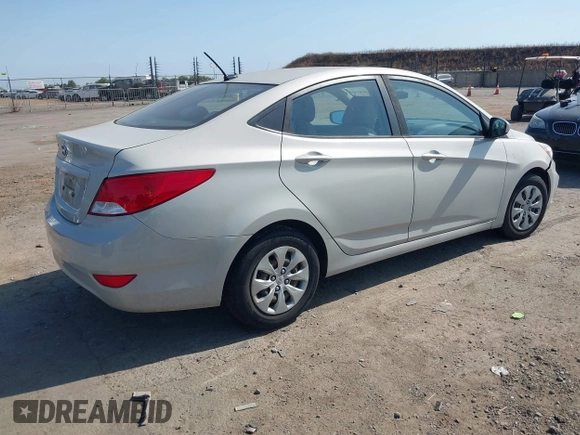 2016 Hyundai Accent SE z VIN KMHCT4AE9GU107391, wystawiony jako IAAI lot #42432983 z przebiegiem 132 260 mil mil oraz . Historia ofert i sprzedaży dostępna na DreamBid. Obrazek 4.