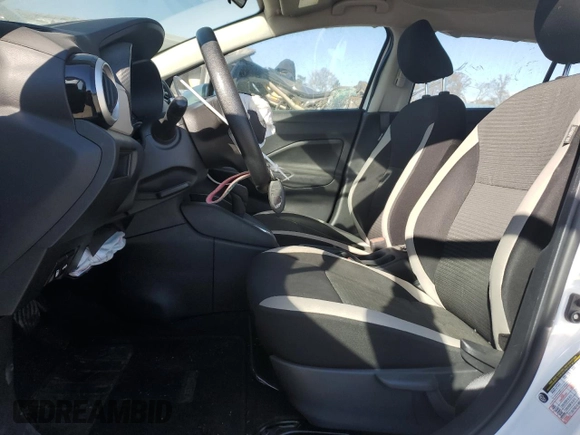 2022 Nissan Versa SV z VIN 3N1CN8EV0NL839211, wystawiony jako Copart lot #83053744 z przebiegiem 7 670 mil mil oraz Szkoda całkowita • Salvage title. Historia ofert i sprzedaży dostępna na DreamBid. Obrazek 7.