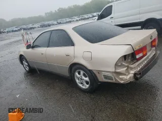 1998 Lexus ES 300 с VIN JT8BF28G1W5047813, выставлен на аукционе Copart как лот 55813415 с пробегом 111 663 миль миль и Списание • Salvage title. История ставок и продаж доступна на DreamBid. Изображение 2.