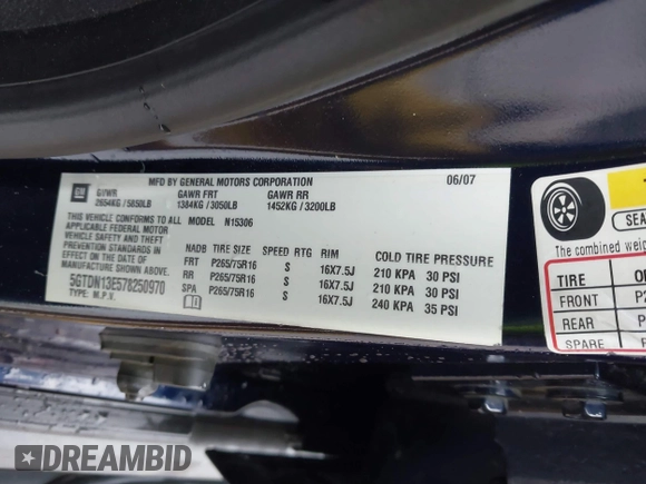 2007 Hummer H3 SUV with VIN 5GTDN13E578250970, listed as a IAAI auction lot 41560783 with 164,136 mi miles. Bid and sale history available at carsss.com. Image 9.