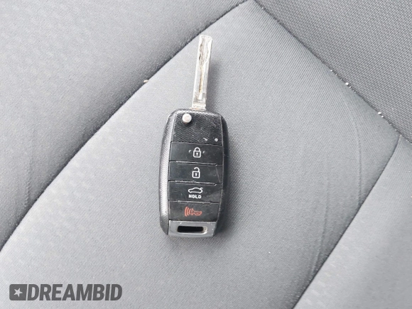 2015 Kia Optima LX z VIN KNAGM4A73F5624101, wystawiony jako IAAI lot #40746046 z przebiegiem 166 468 mil mil oraz . Historia ofert i sprzedaży dostępna na DreamBid. Obrazek 11.