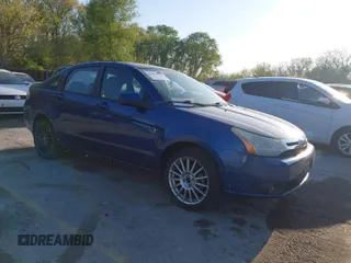 2009 Ford Focus SES with VIN 1FAHP36N39W108471, listed as a IAAI auction lot 42051455 with 192,858 mi miles. Bid and sale history available at carsss.com. Image 1.