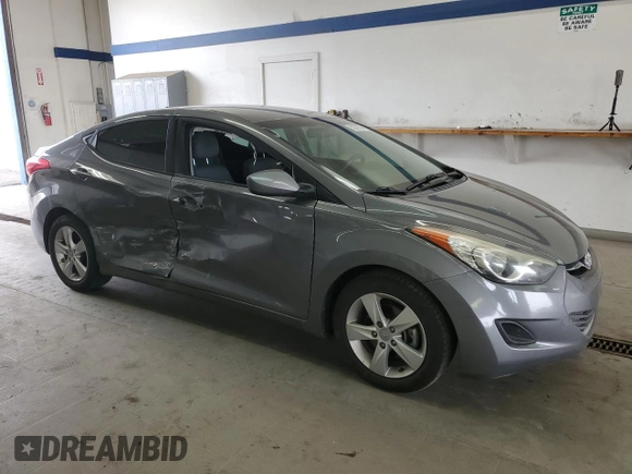 2013 Hyundai Elantra GLS z VIN 5NPDH4AE5DH362524, wystawiony jako Copart lot #52361585 z przebiegiem 124 909 mil mil oraz Szkoda całkowita • Salvage title. Historia ofert i sprzedaży dostępna na DreamBid. Obrazek 4.