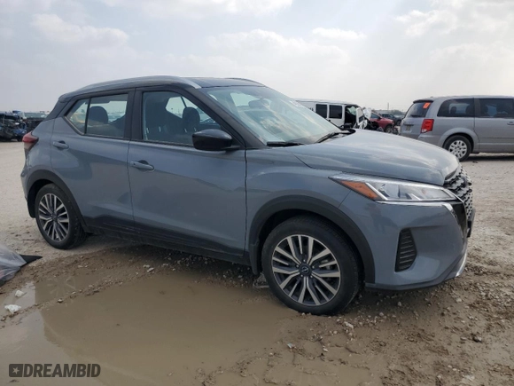 2023 Nissan Kicks SV with VIN 3N1CP5CV8PL471925, listed as a Copart auction lot 49339785 with 19,490 mi miles and Salvage Title. Bid and sale history available at carsss.com. Image 4.