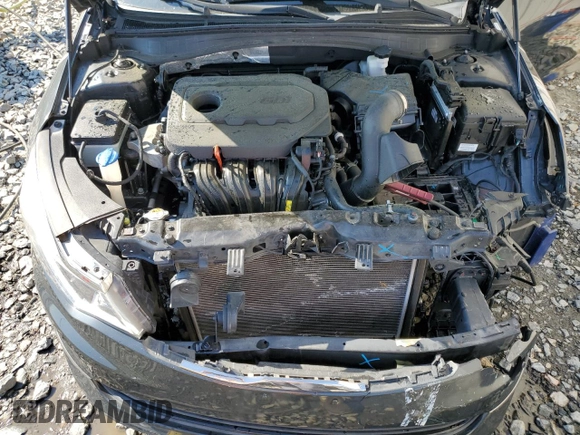 2016 Kia Optima EX with VIN 5XXGU4L30GG088346, listed as a Copart auction lot 47908124 with 107,813 mi miles and Salvage Title. Bid and sale history available at carsss.com. Image 11.