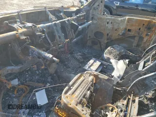 2014 Ford F-150 XL с VIN 1FTMF1CM5EKF55431, выставлен на аукционе Copart как лот 61533535 с пробегом Не указан миль и На запчасти • Non repairable. История ставок и продаж доступна на DreamBid. Изображение 8.