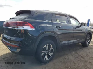 2024 Volkswagen Atlas SE with VIN 1V2LE2CA9RC261815, listed as a Copart auction lot 87261894 with 3,680 mi miles and Clean title. Bid and sale history available at DreamBid. Image 3.